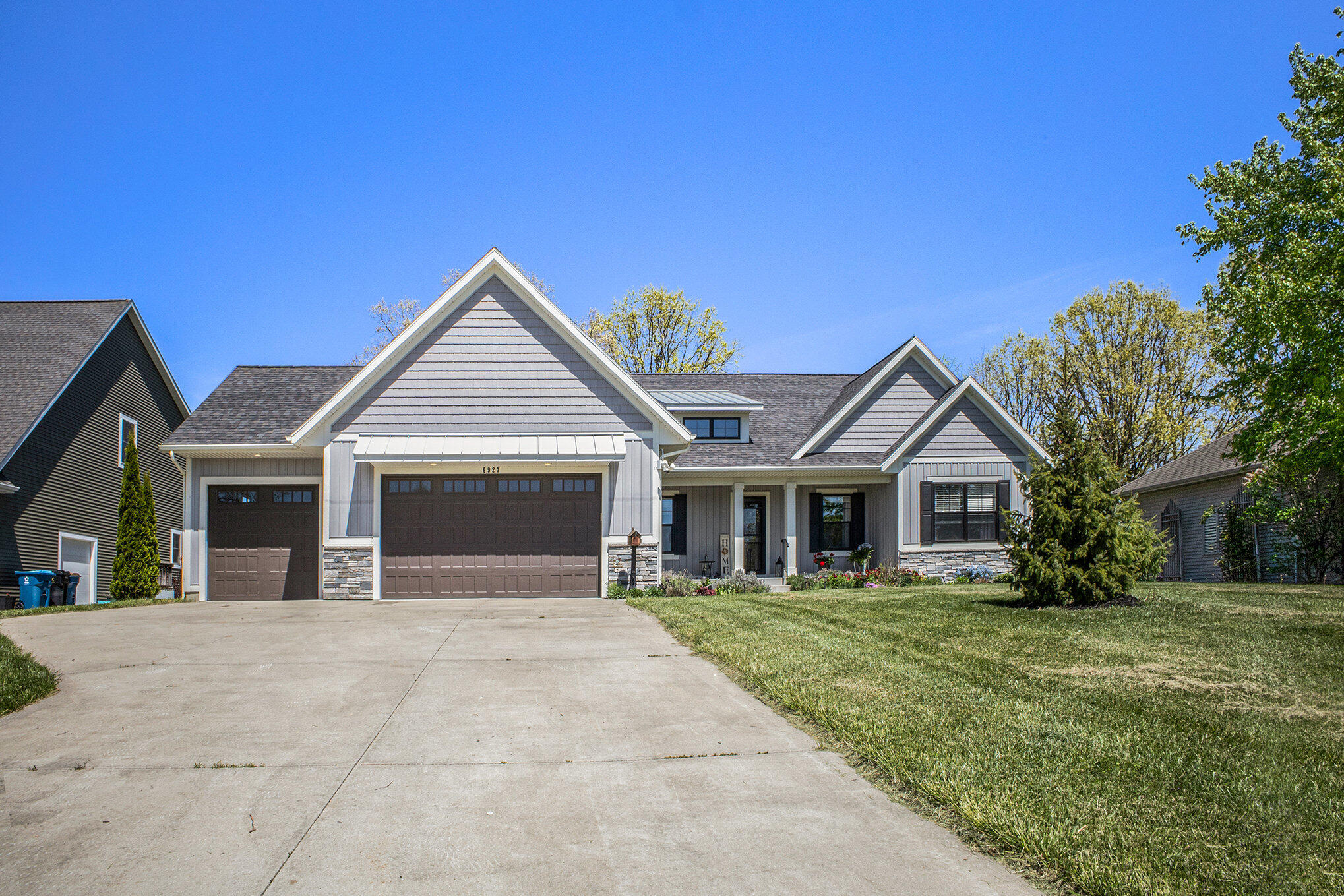 6927 Drumlin Drive