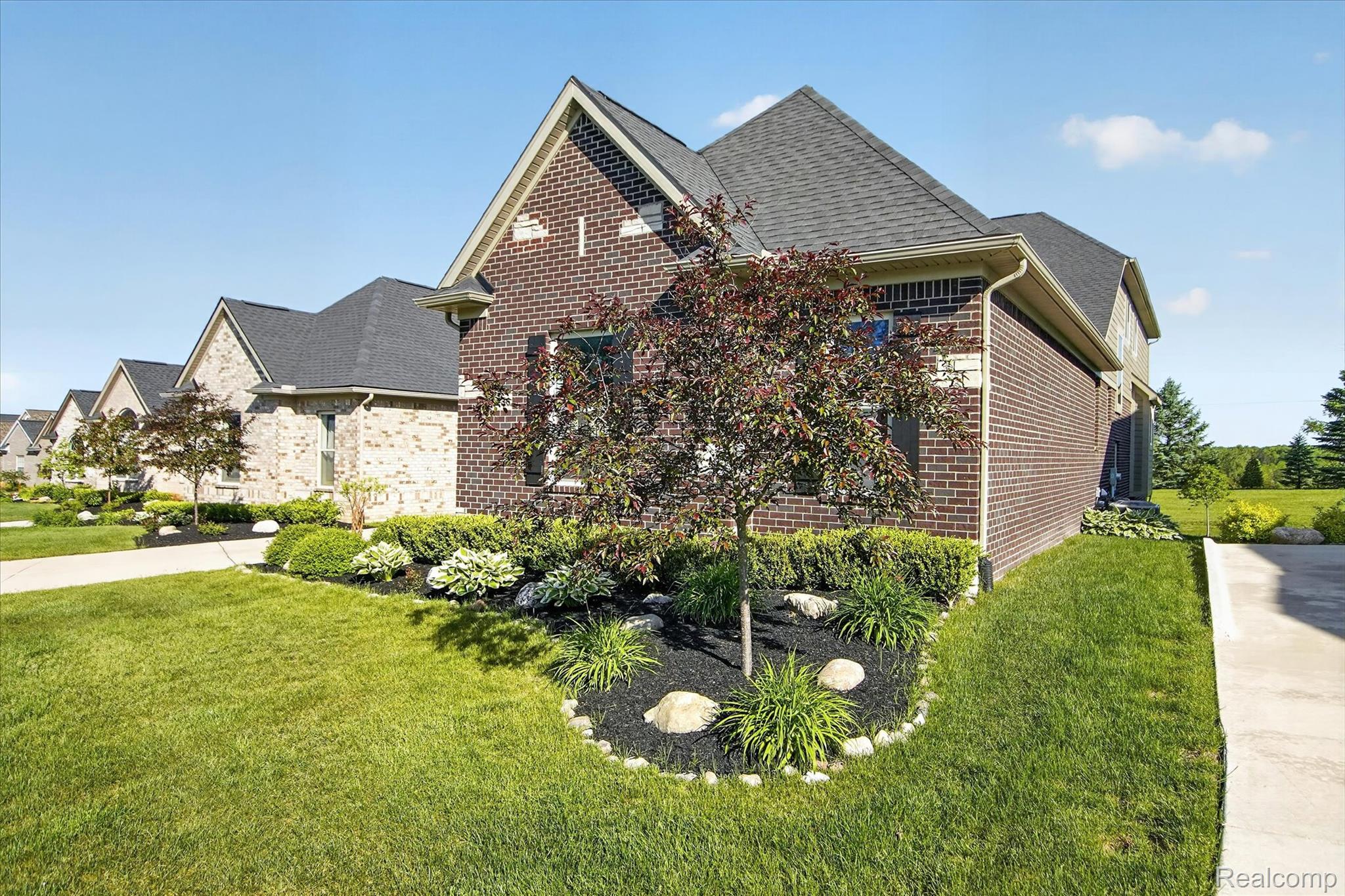 8236 Stoney Creek Drive