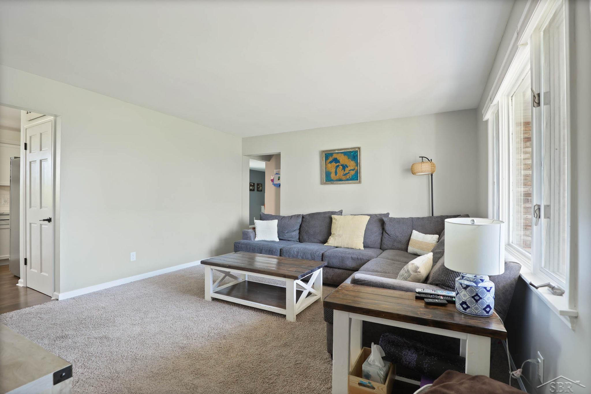 5842 Thistle Drive