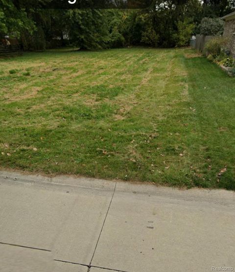 23562 Donaldson Clinton Charter Township MI 48035