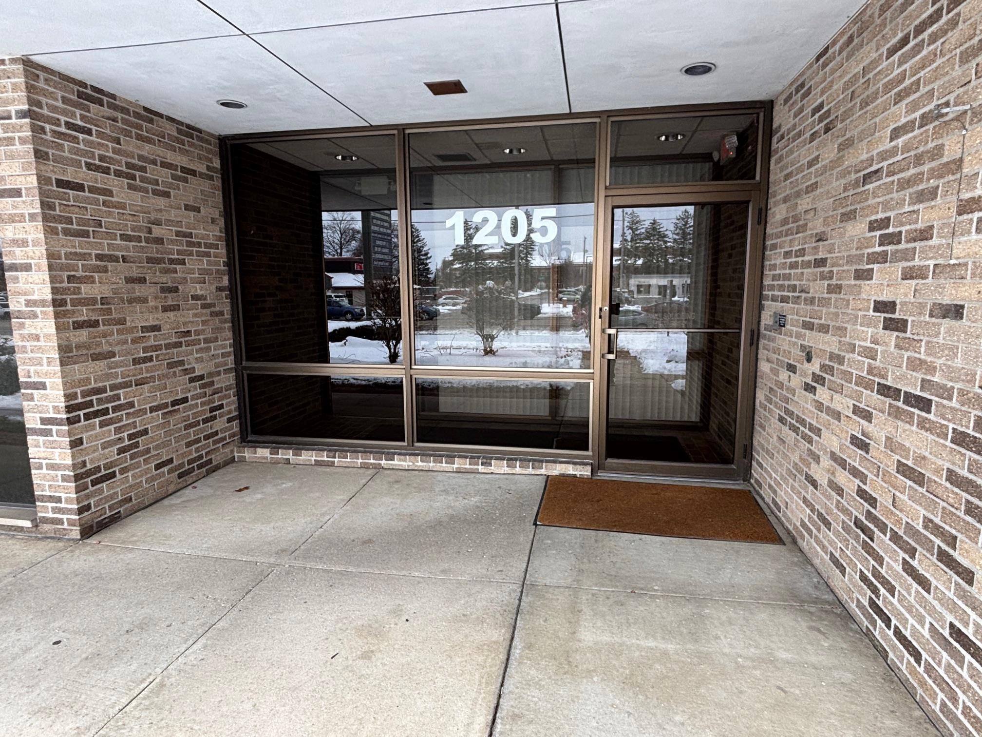 1205 S Mission Street