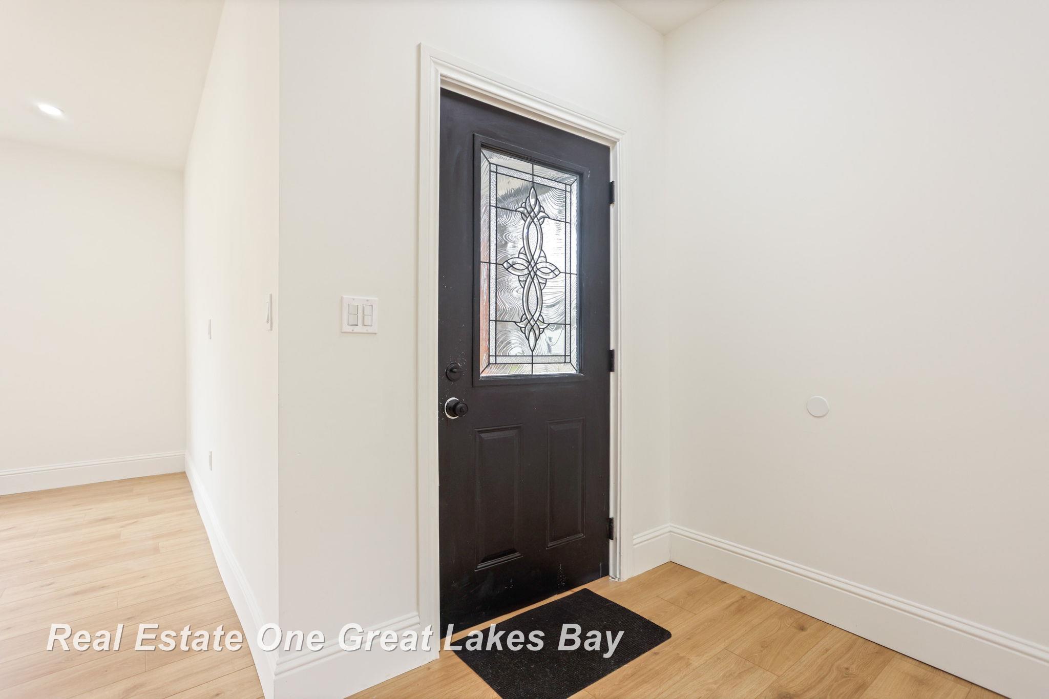 203 W Jenny Street