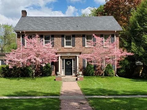 94 Chestnut Street Battle Creek City MI 49017