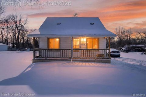 35799 Park Place Romulus City MI 48174