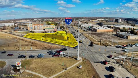 19400 Northline Road Southgate City MI 48195