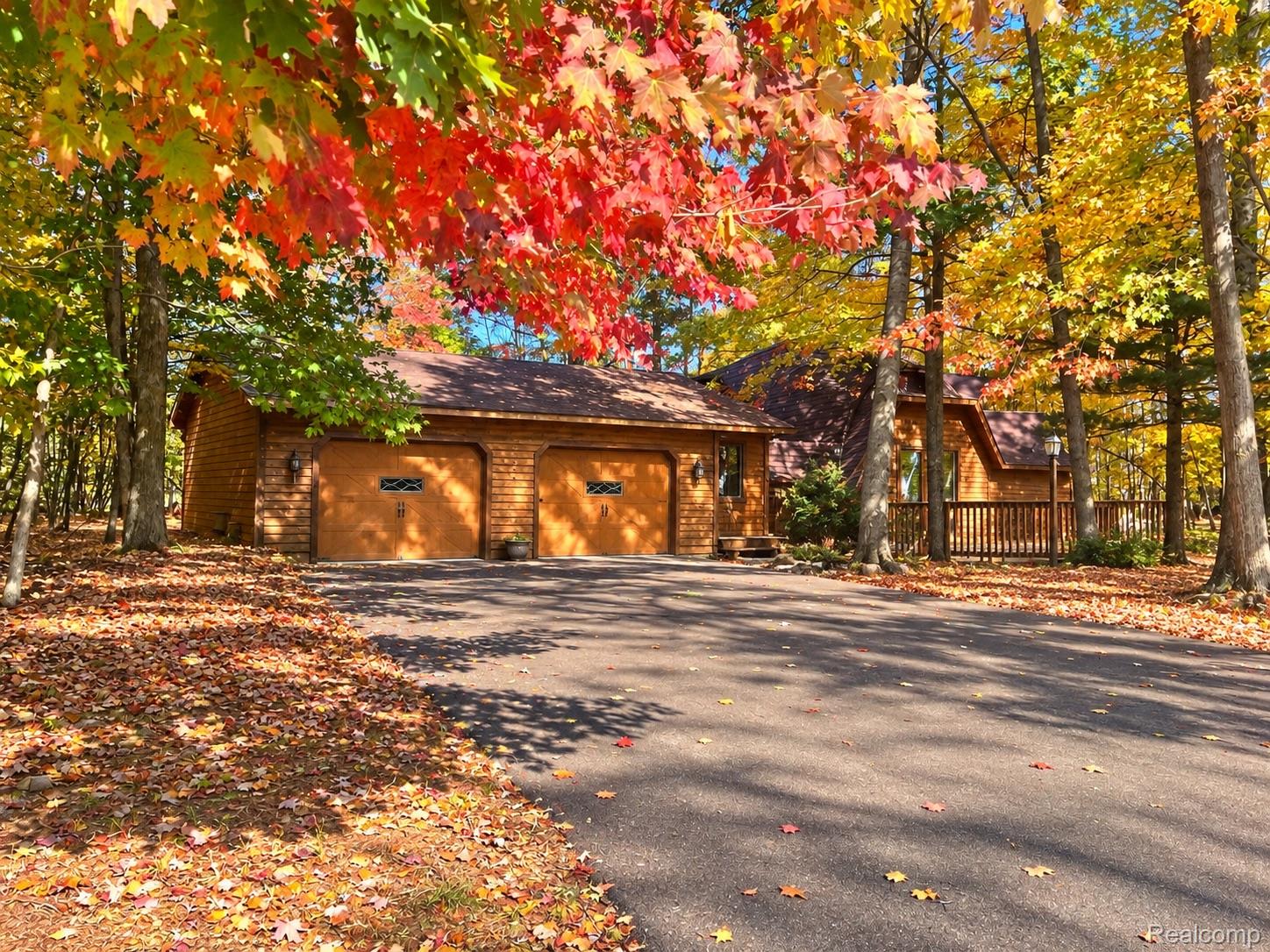 9458 Elmwood Court