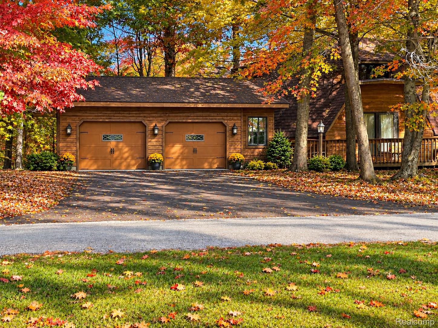 9458 Elmwood Court