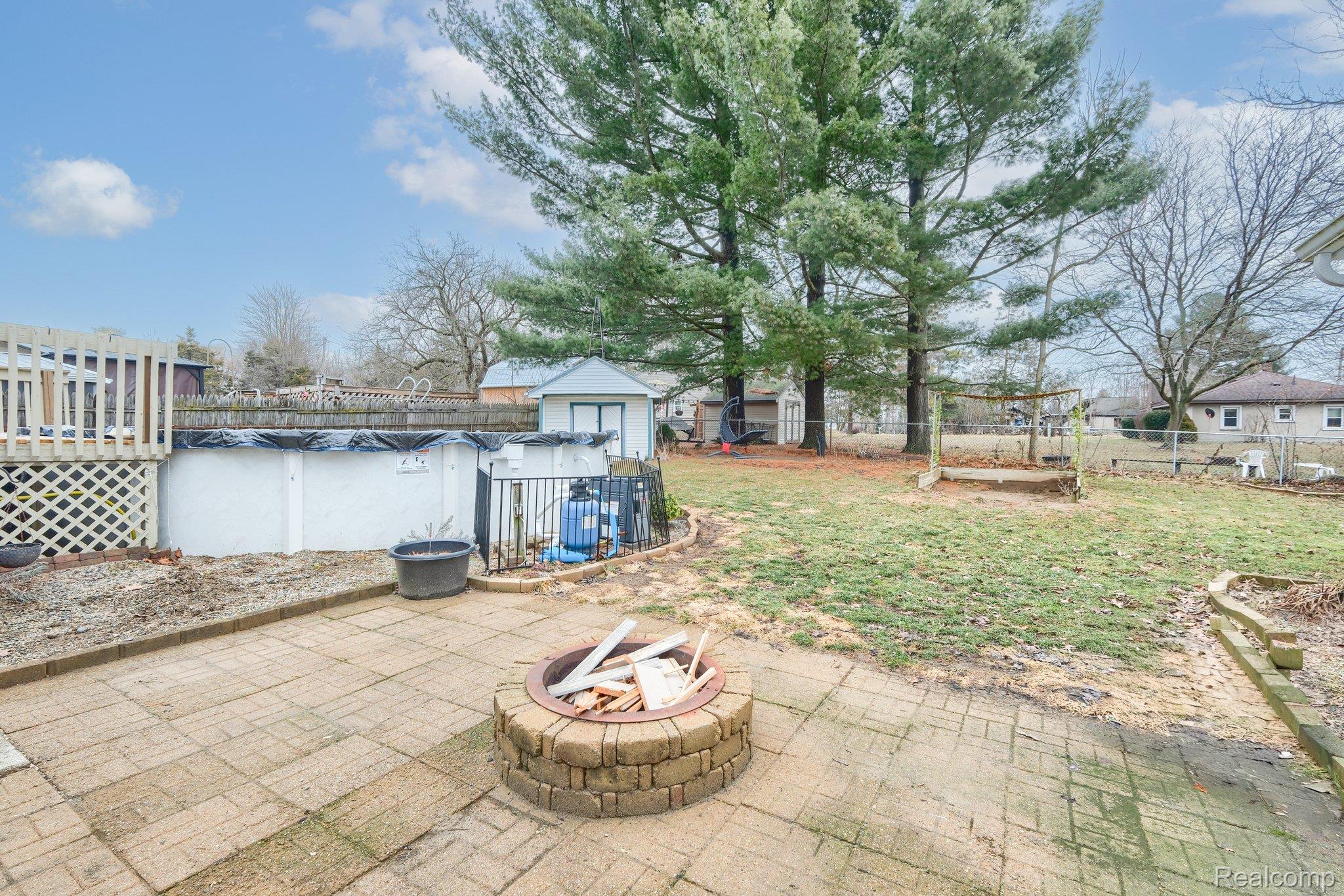 8250 Rockwood Avenue