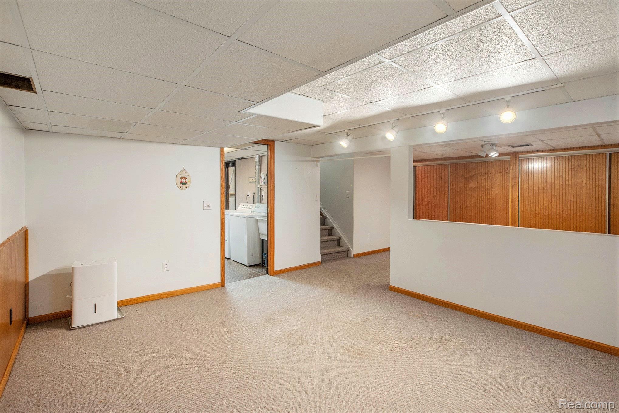 Taylor, Michigan 48180, United States, 4 Bedrooms Bedrooms, ,3 BathroomsBathrooms,Residential,Active,247535