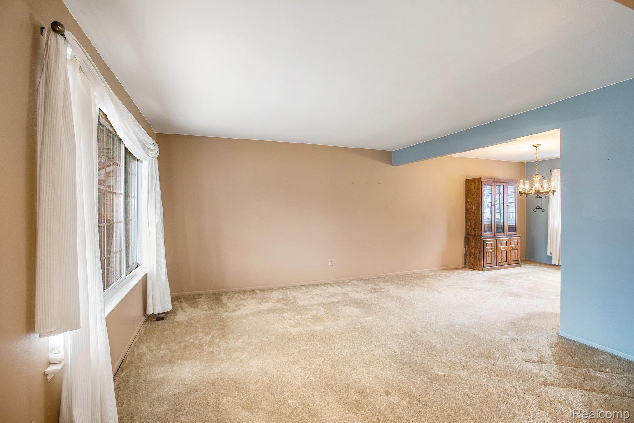 Taylor, Michigan 48180, United States, 4 Bedrooms Bedrooms, ,3 BathroomsBathrooms,Residential,Active,247535