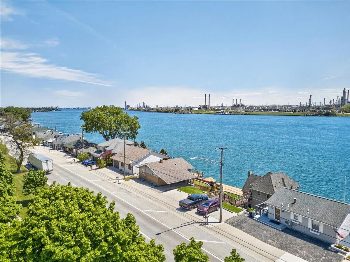 125 Gratiot Boulevard