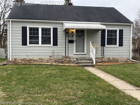 1885 West Boulevard Berkley City MI 48072