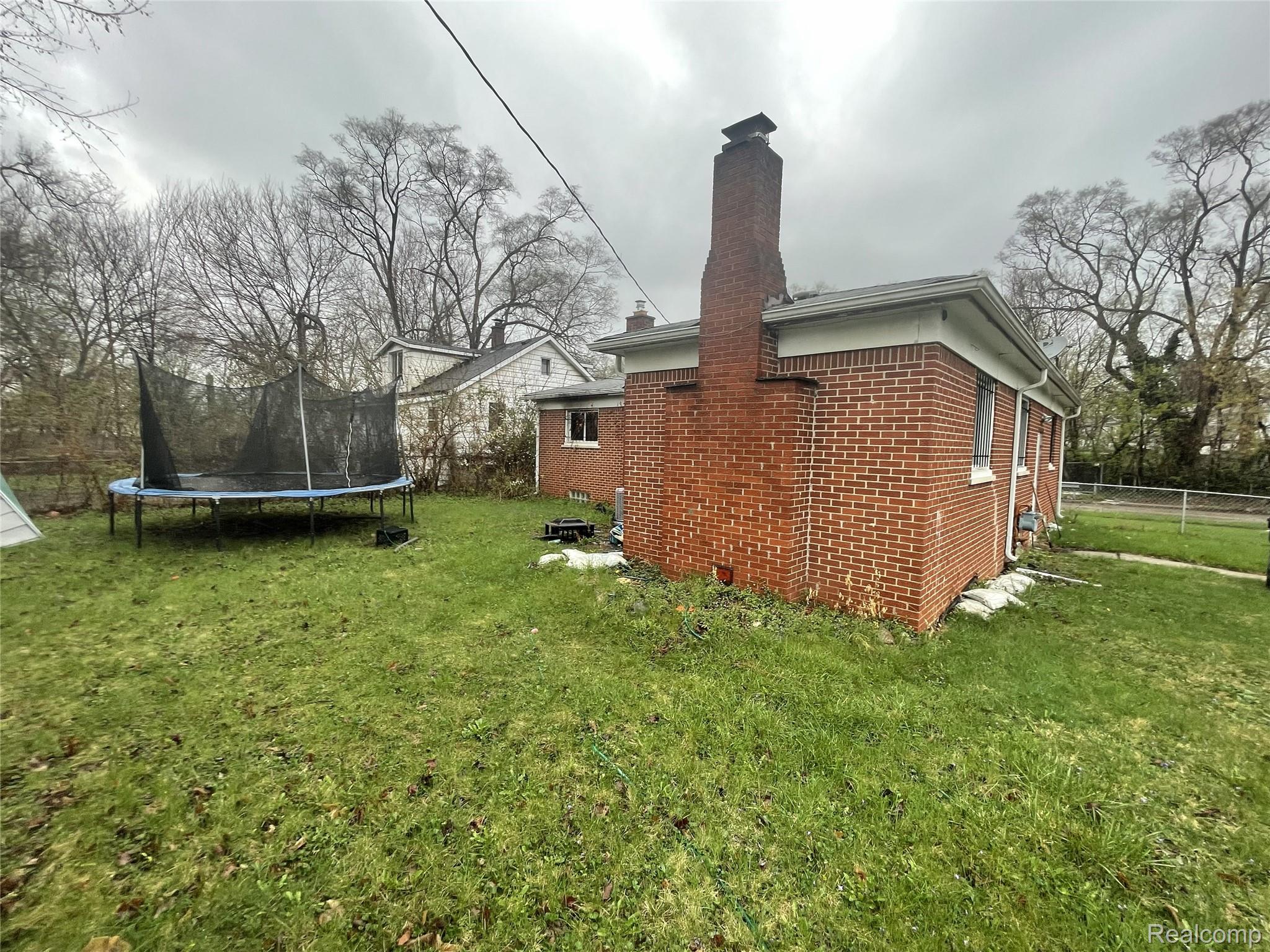 15510 Faircrest Street