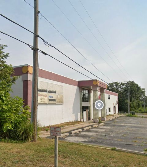 40 E Norton Avenue Muskegon Heights City MI 49444