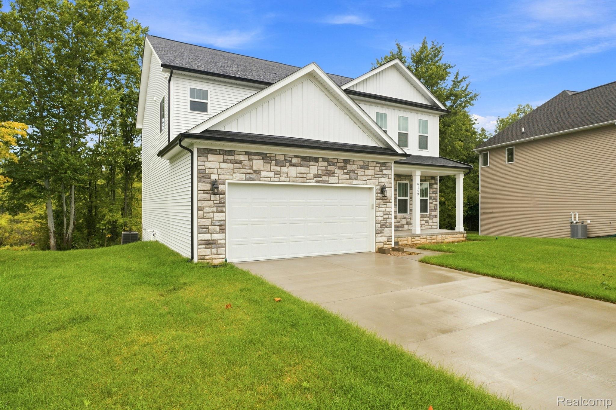 6149 Woodridge Lane