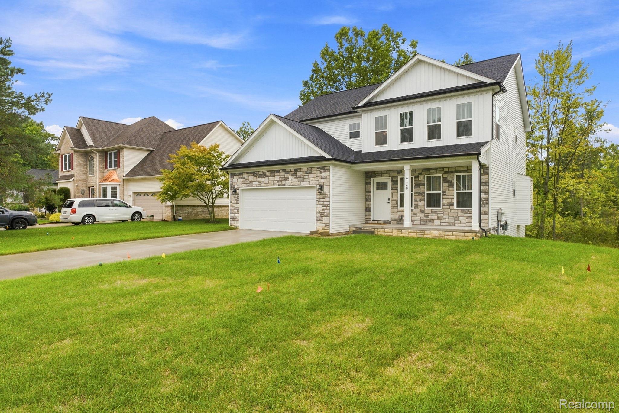 6149 Woodridge Lane