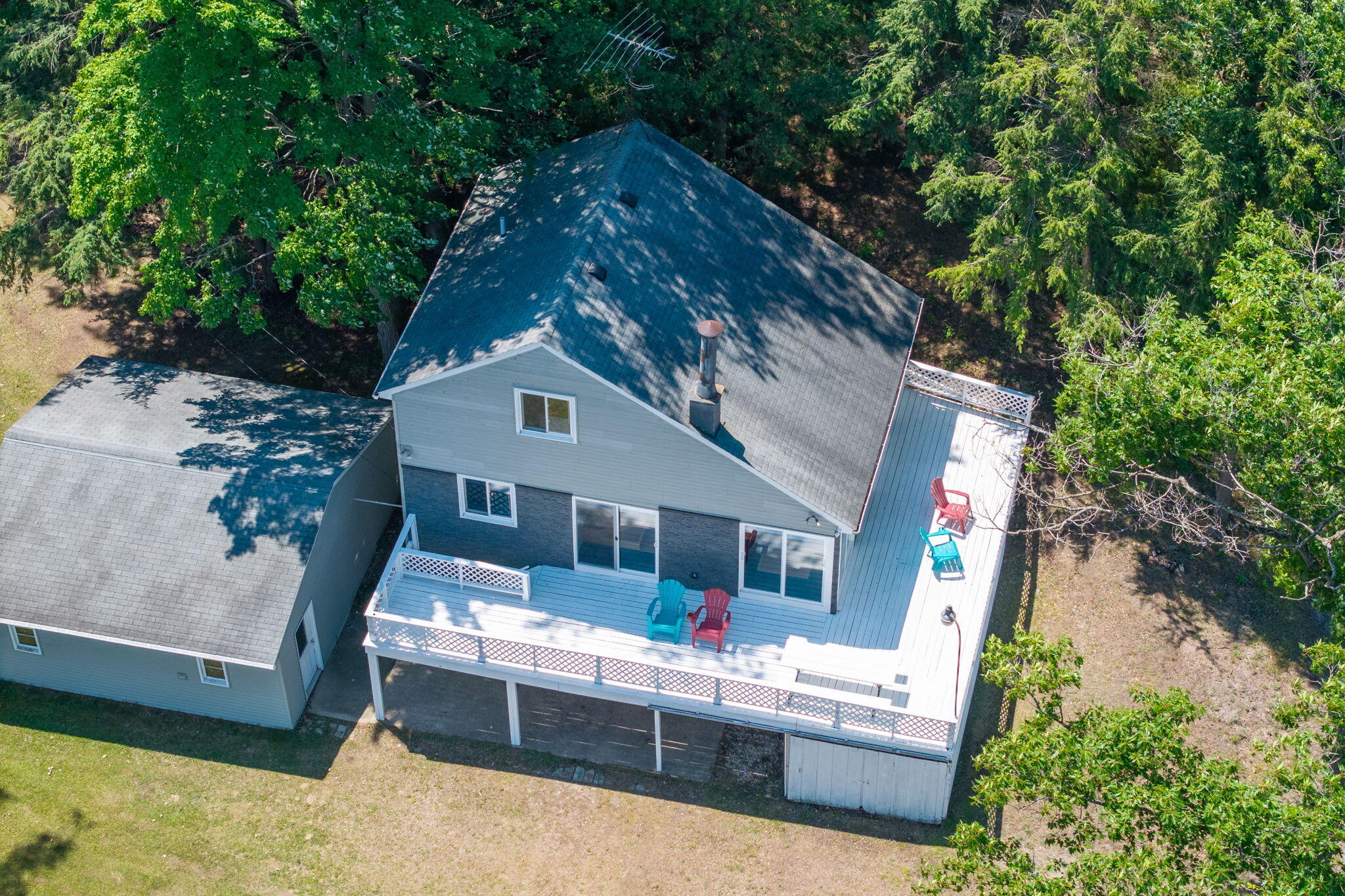 8664 Lynwood Lane