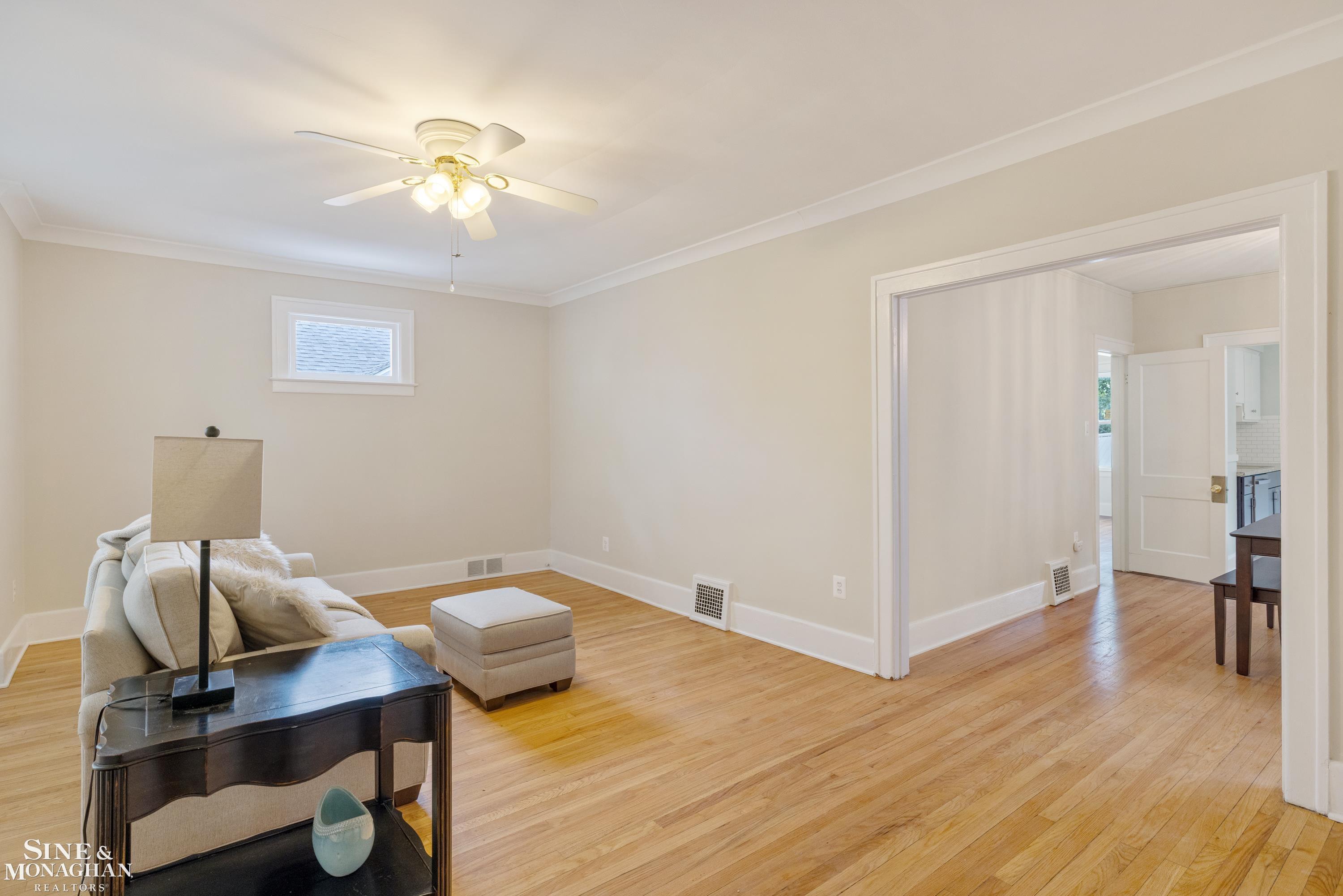 1332 Maryland Street