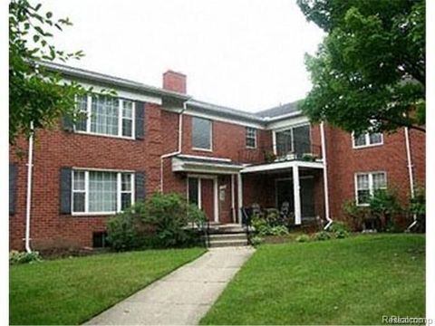 27689 W ECHO VALLEY 202 Farmington Hills City MI 48334