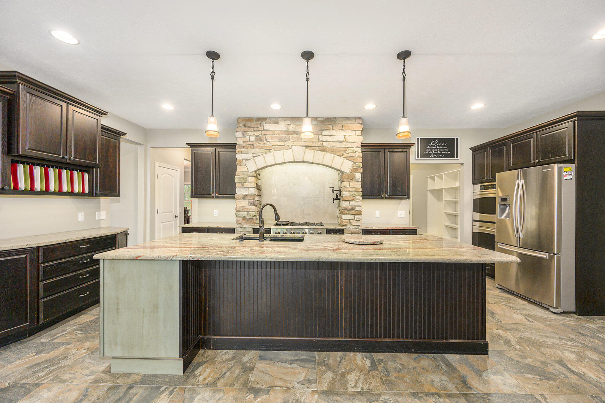 6798 Apple Blossom Lane Lane