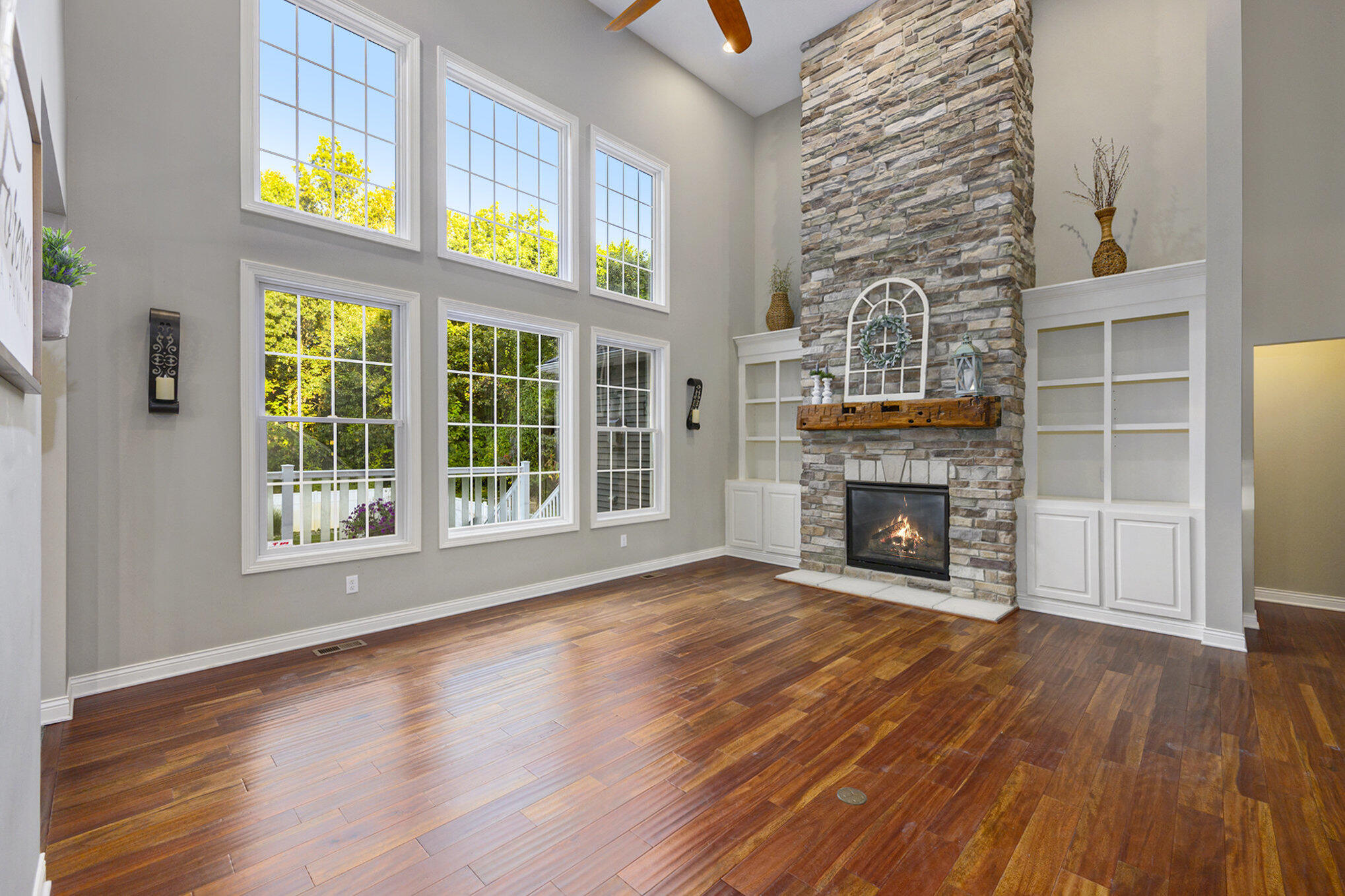 6798 Apple Blossom Lane Lane