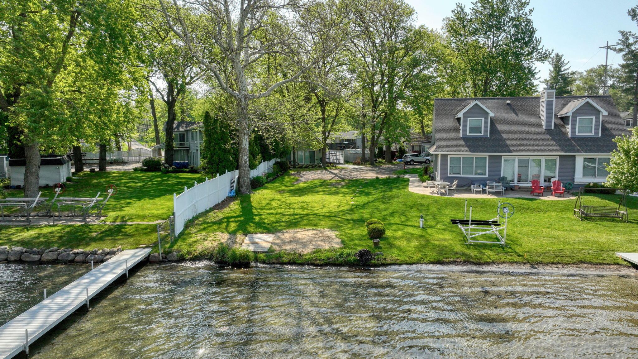 2948 Russell Court