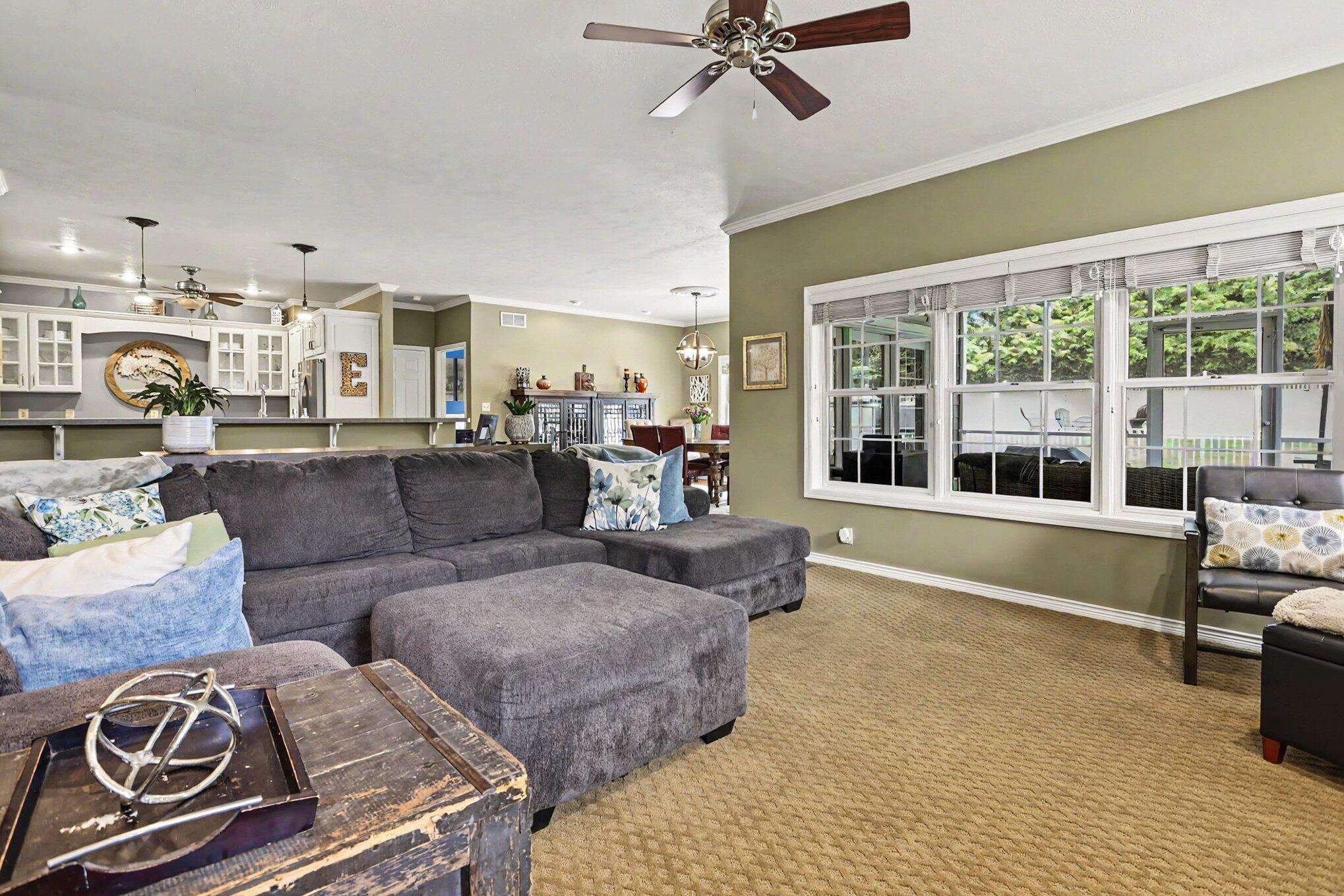 15 Longmeadow Drive