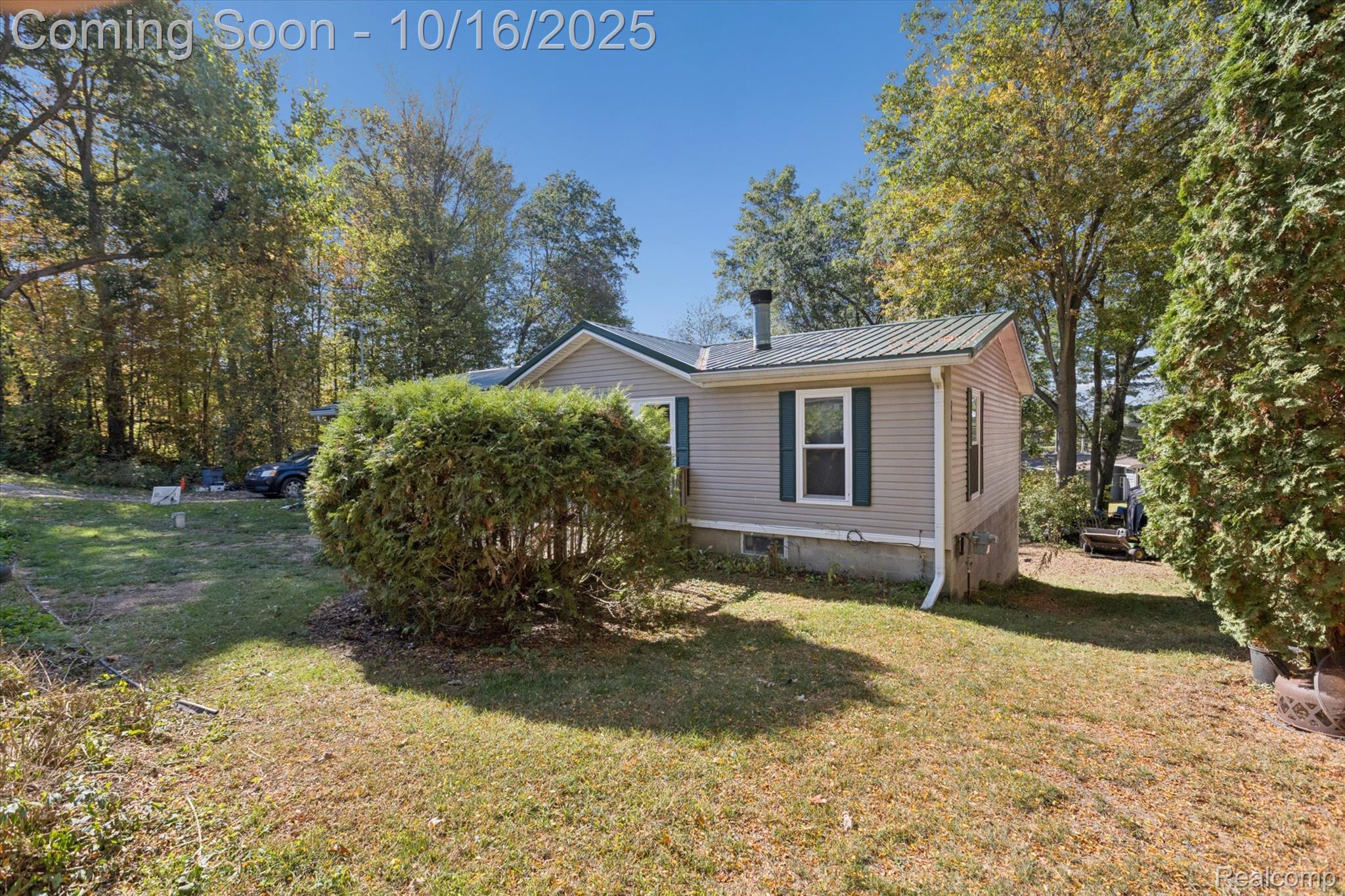 1325 Hillside Drive
