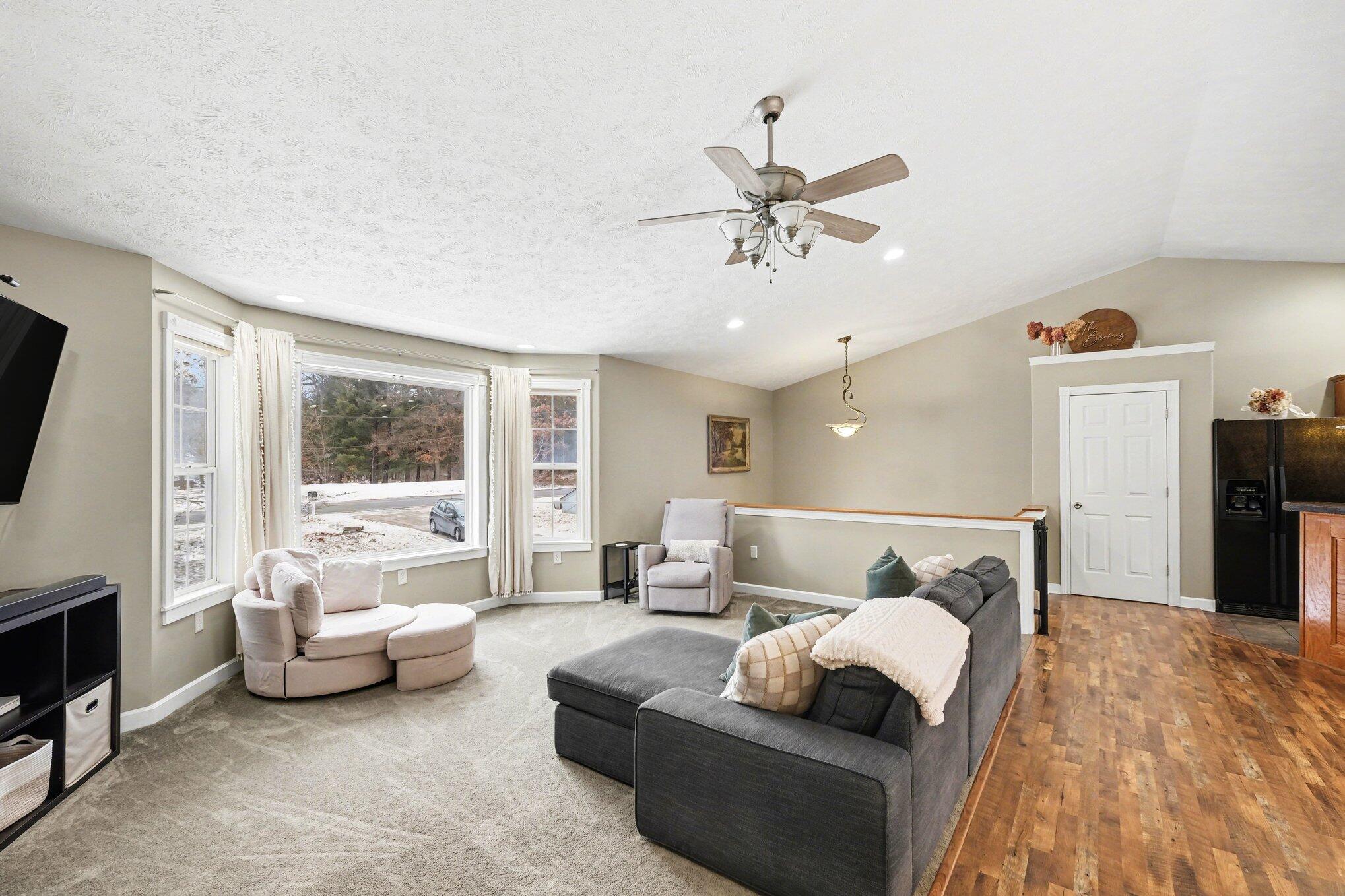 13396 Lincoln Lake Avenue NE