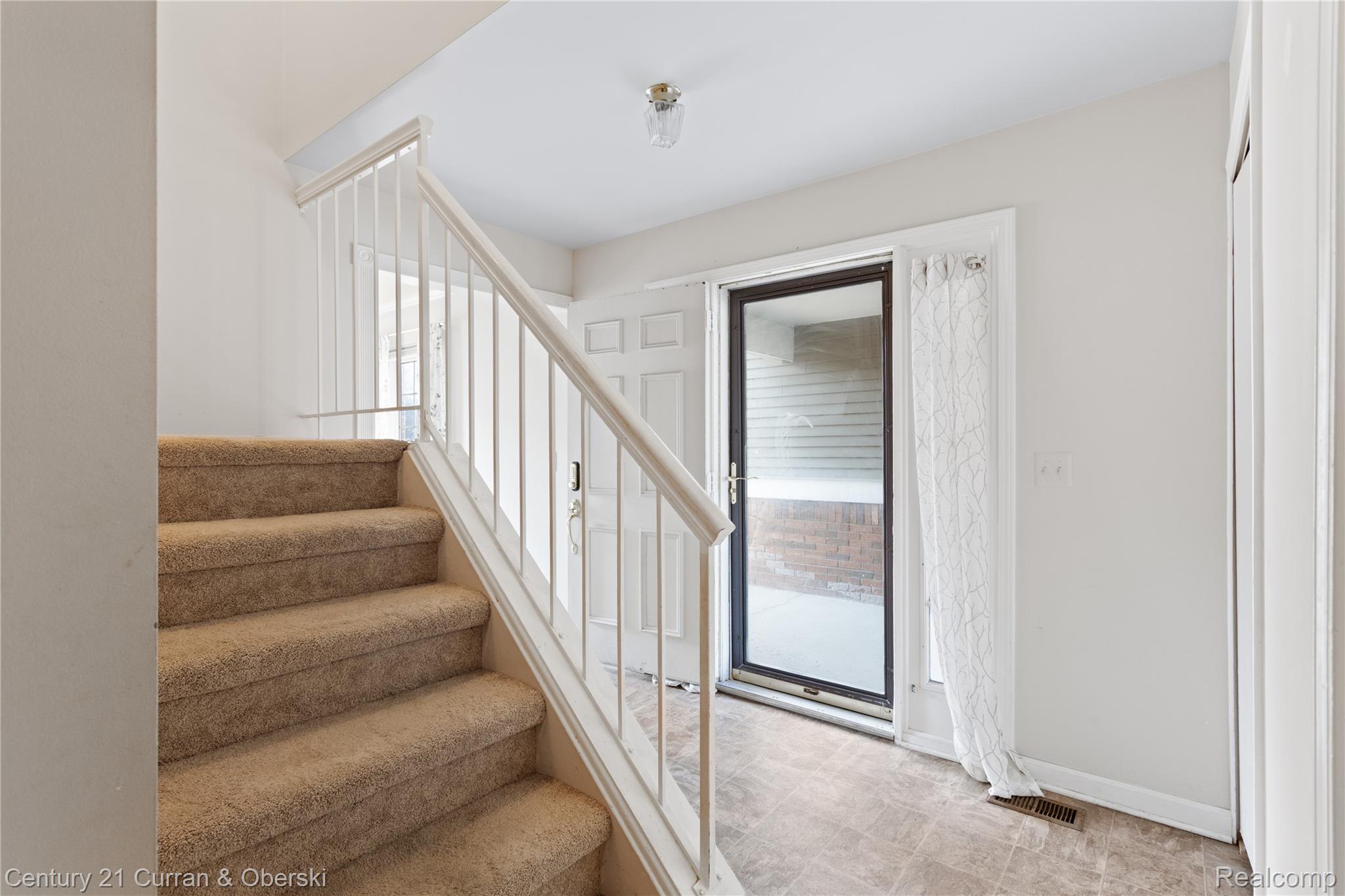20918 W Glen Haven Circle