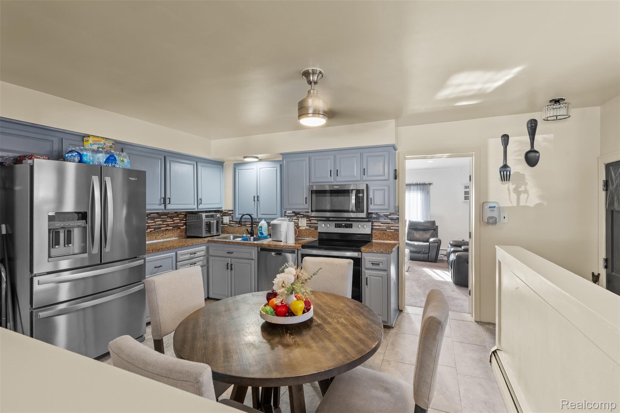 22018 Timberidge Street