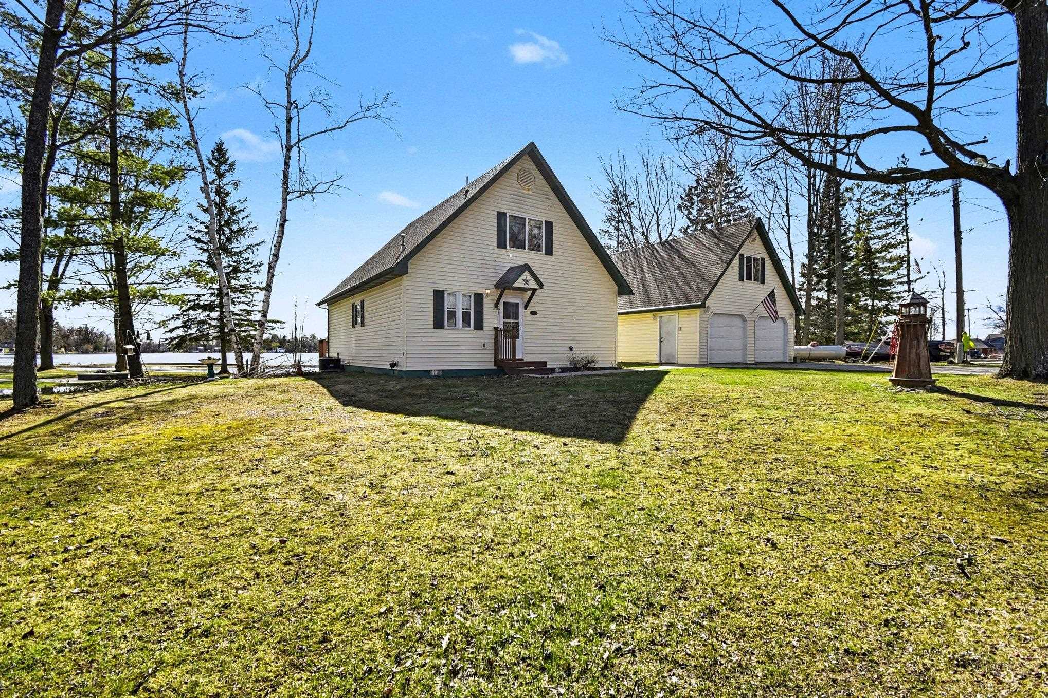 5986 Birchwood Drive