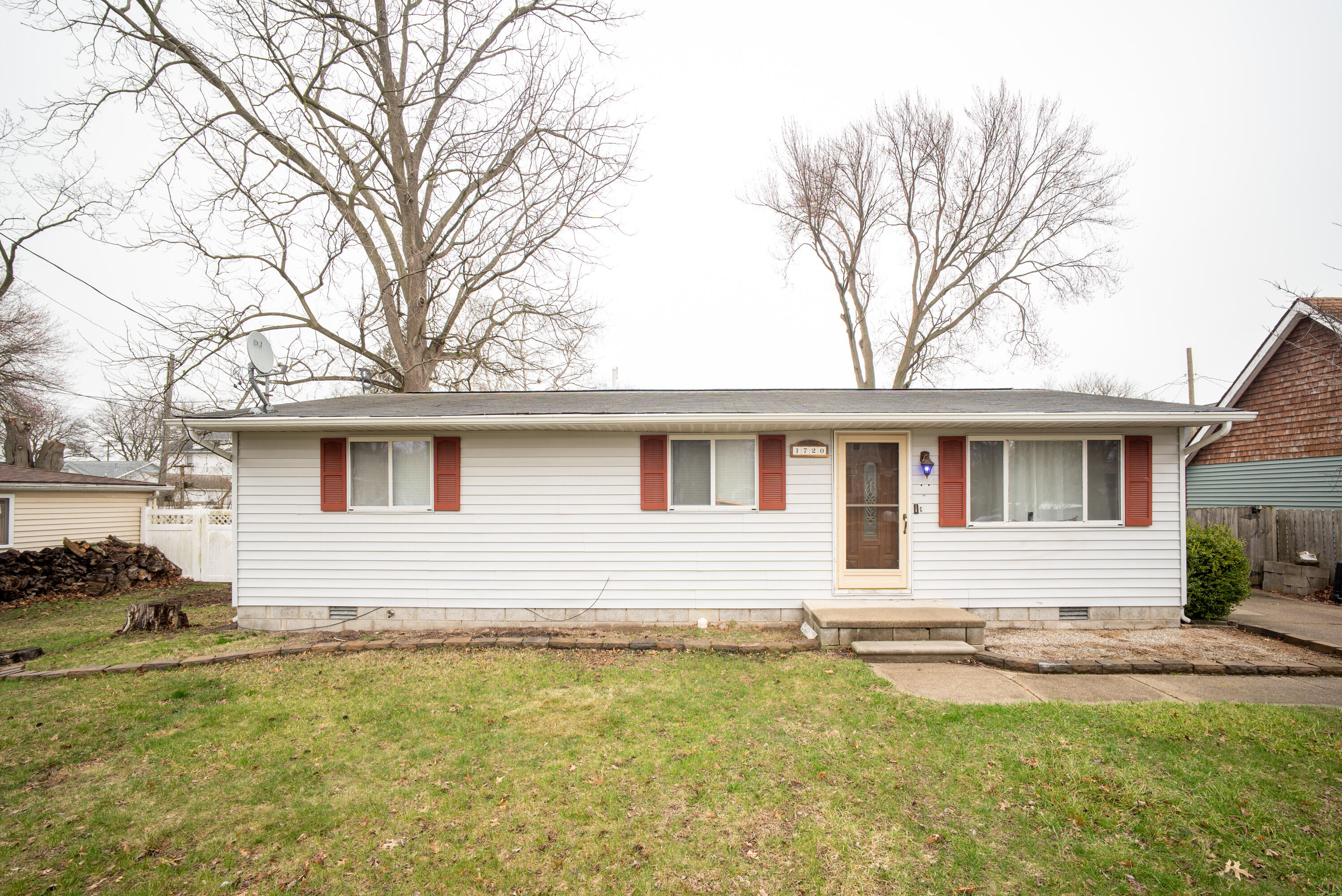1720 Michigan Street