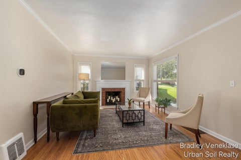 Tiny photo for 1336 Philadelphia Avenue SE, Grand Rapids City, MI 49506 (MLS # 65026044095)