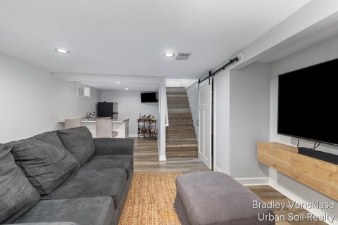 Tiny photo for 1336 Philadelphia Avenue SE, Grand Rapids City, MI 49506 (MLS # 65026044095)