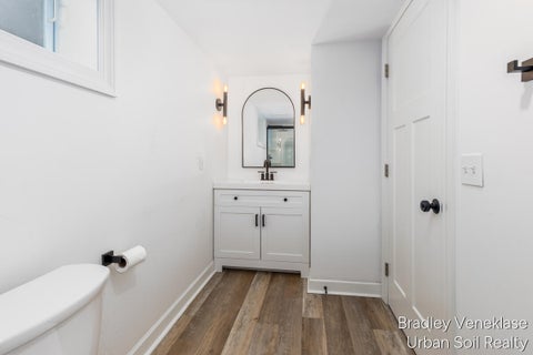 Tiny photo for 1336 Philadelphia Avenue SE, Grand Rapids City, MI 49506 (MLS # 65026044095)