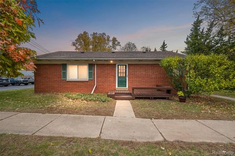 307 Ladd Road 1 Walled Lake City MI 48390