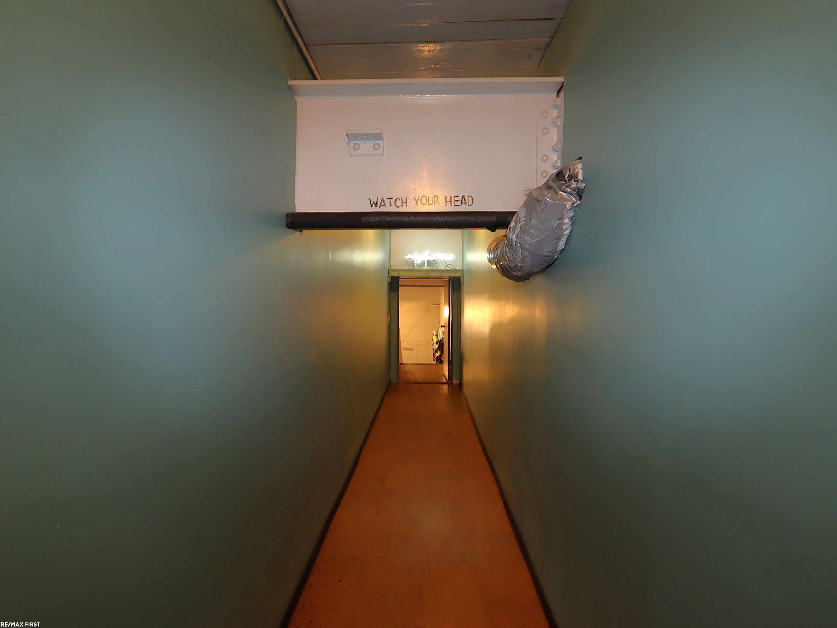 2831 E Grand Boulevard