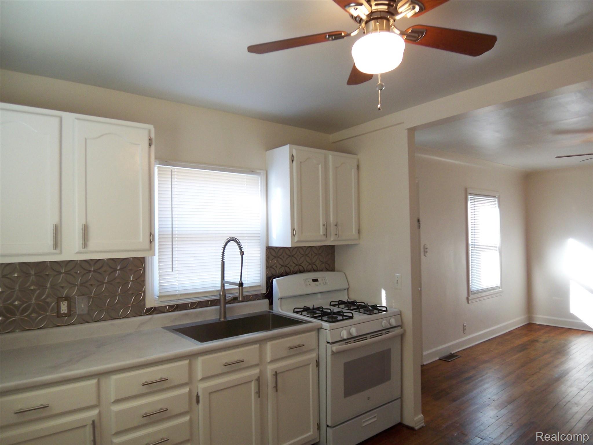 21832 Conners Avenue