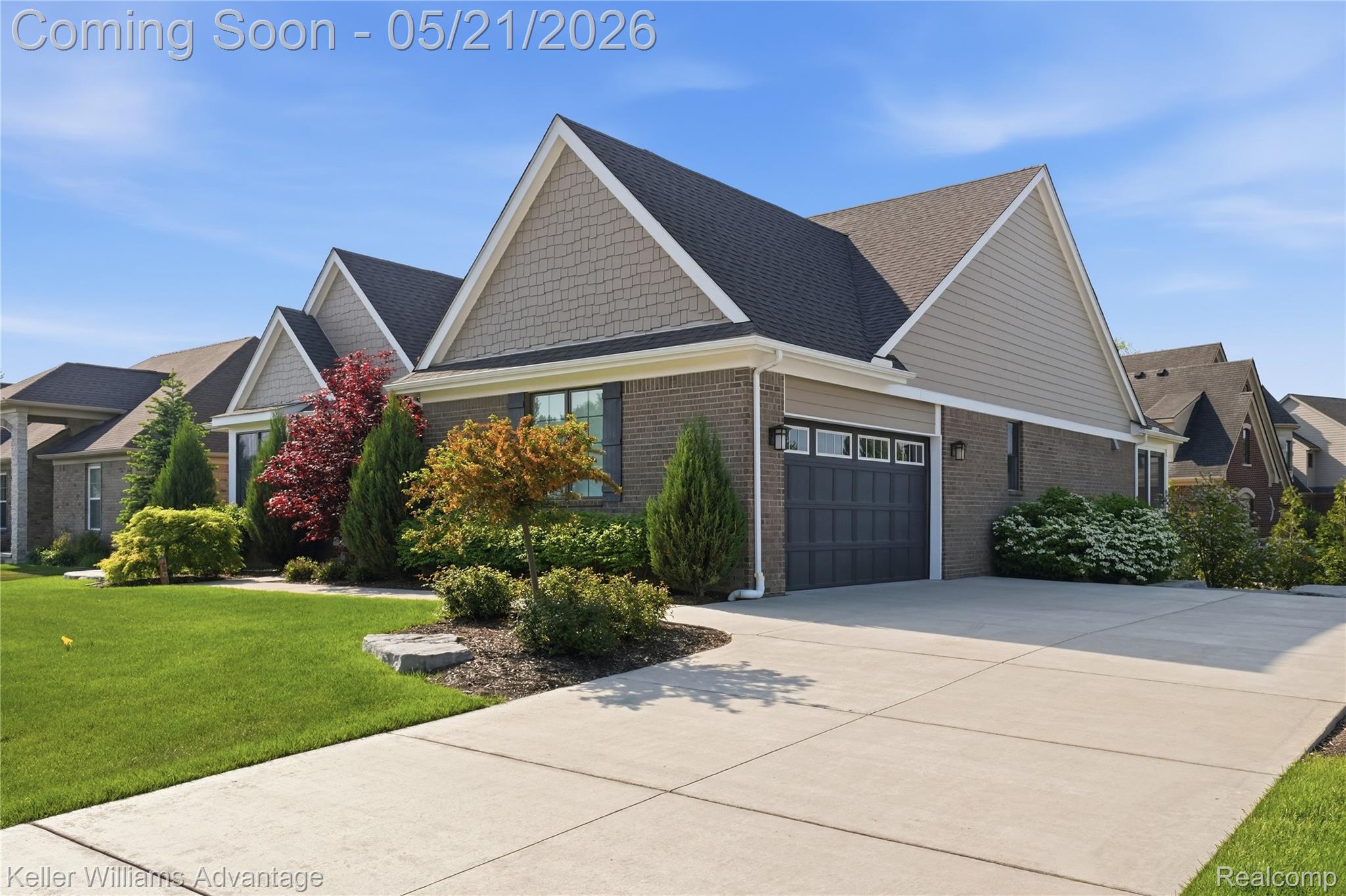37125 White Tail Court