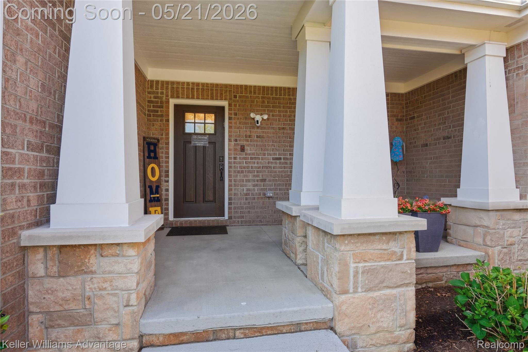 37125 White Tail Court