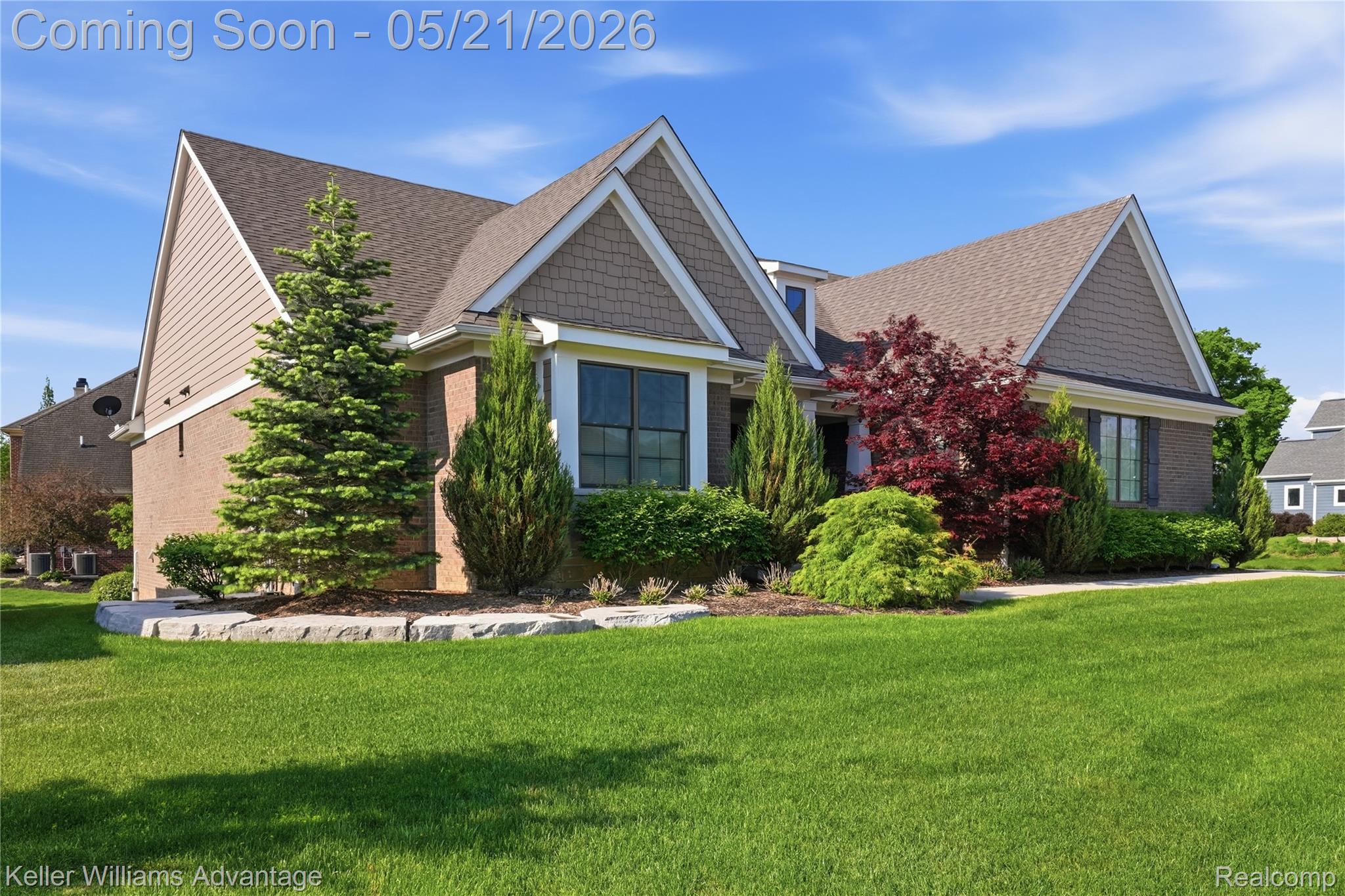 37125 White Tail Court