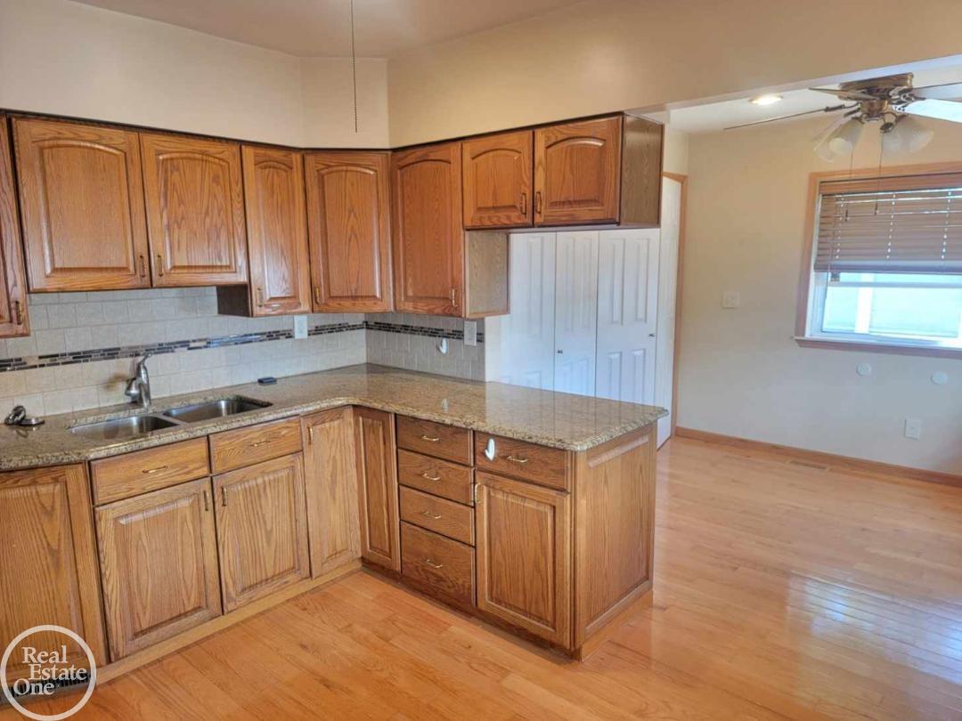 25805 Waldorf Street