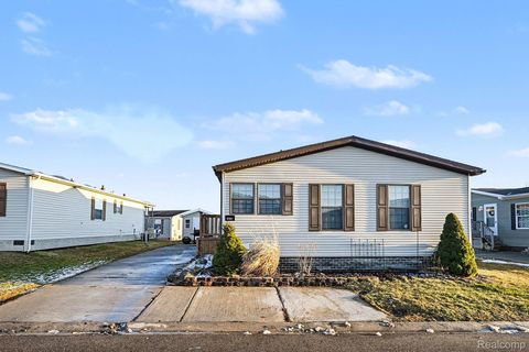 9261 Fairview Drive Salem Township MI 48167