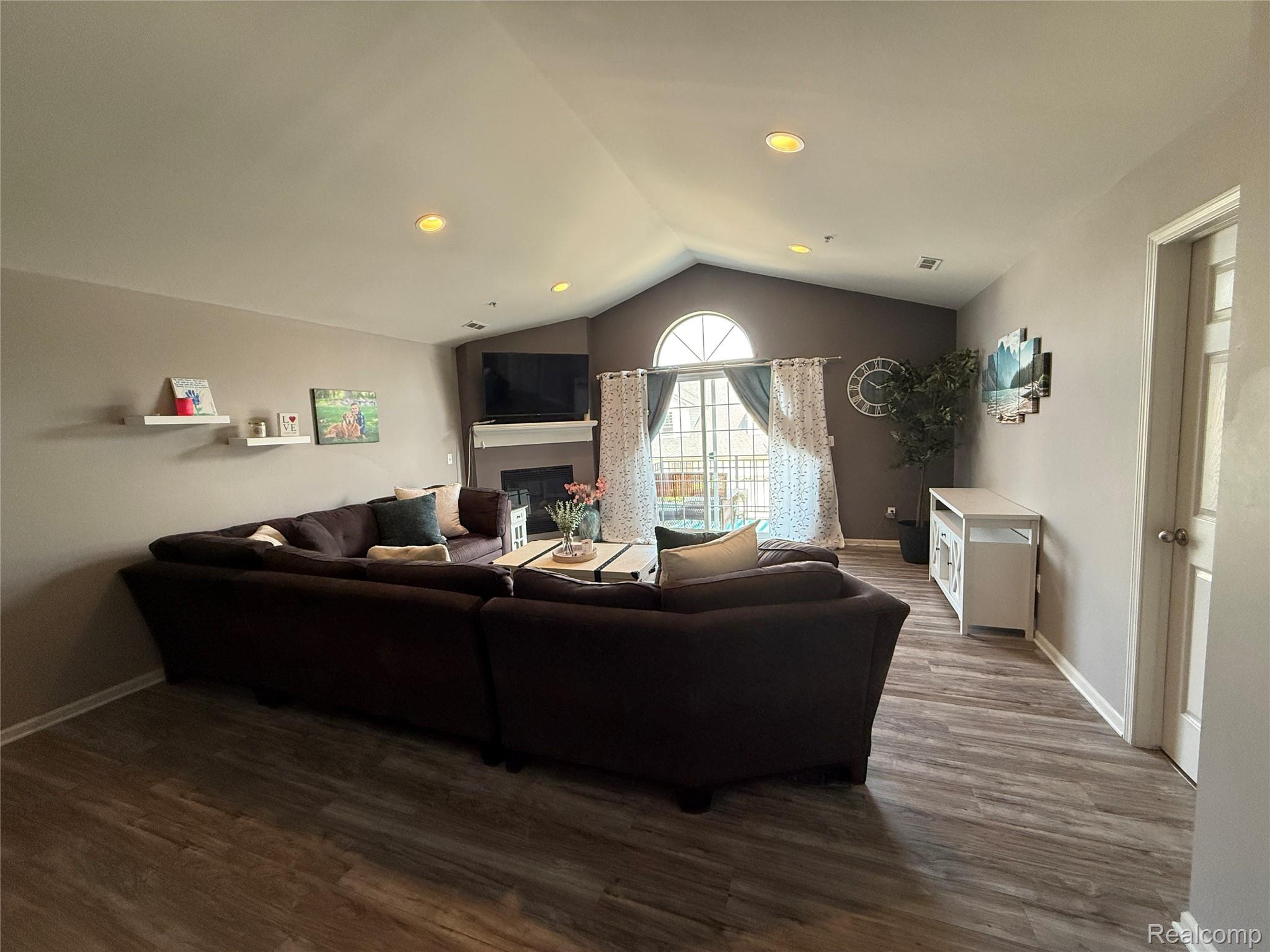 29204 April Court