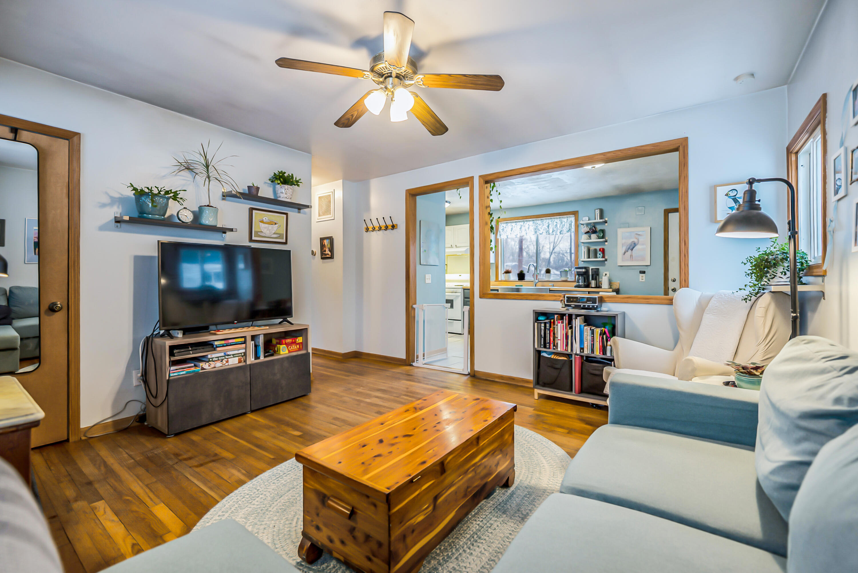 1166 Lexington Parkway