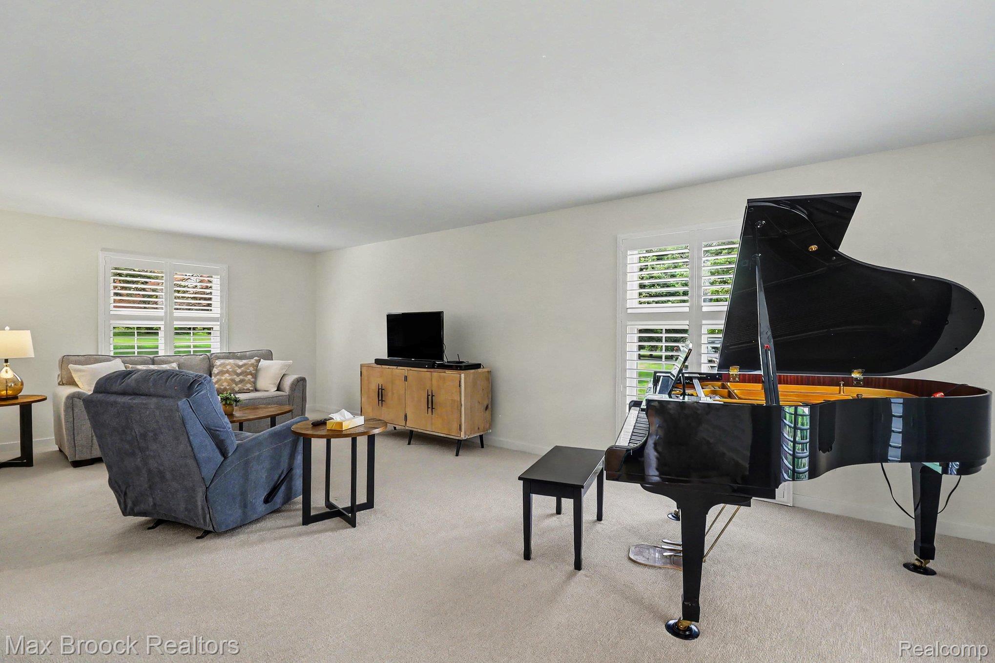 2020 Wickford Court