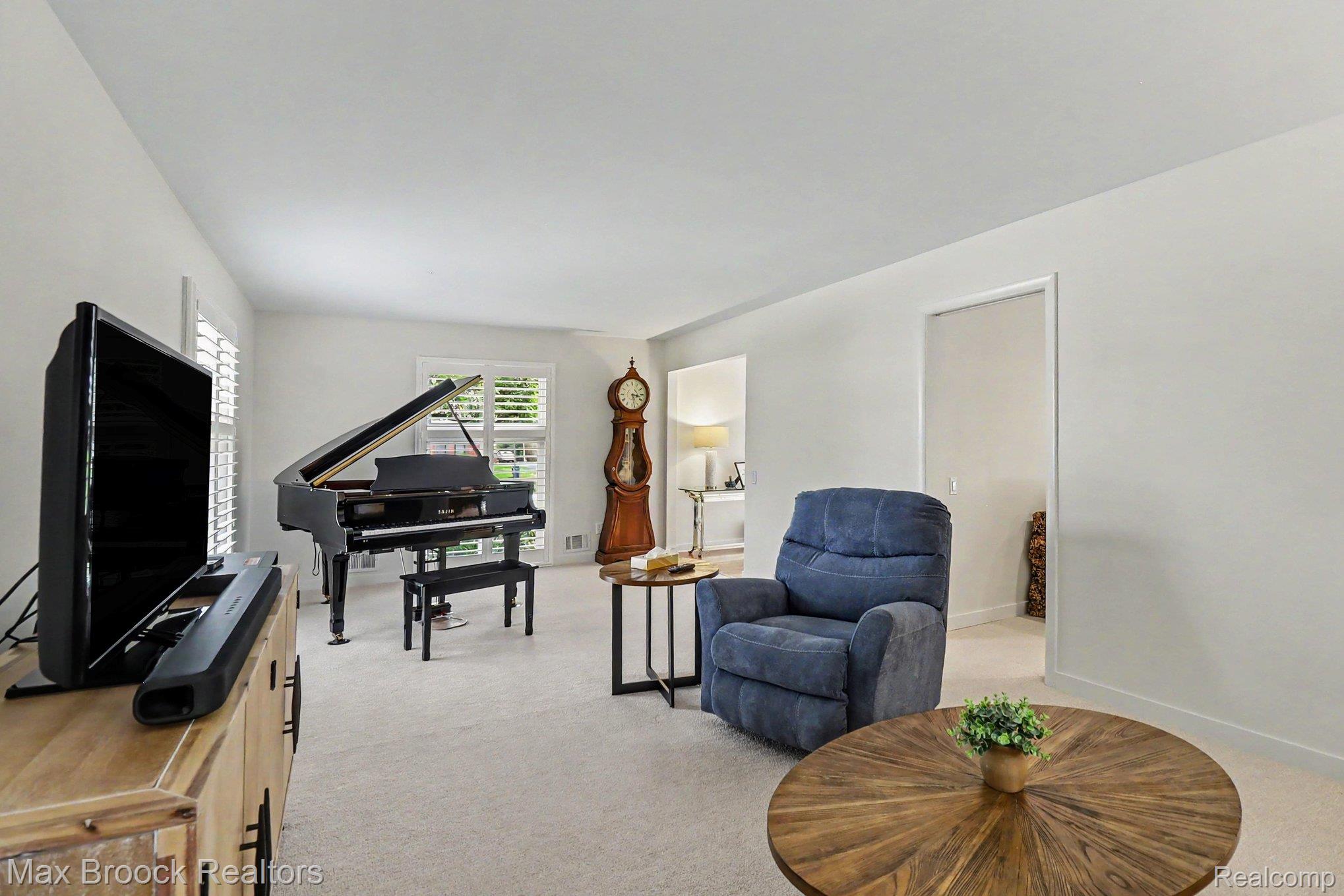2020 Wickford Court