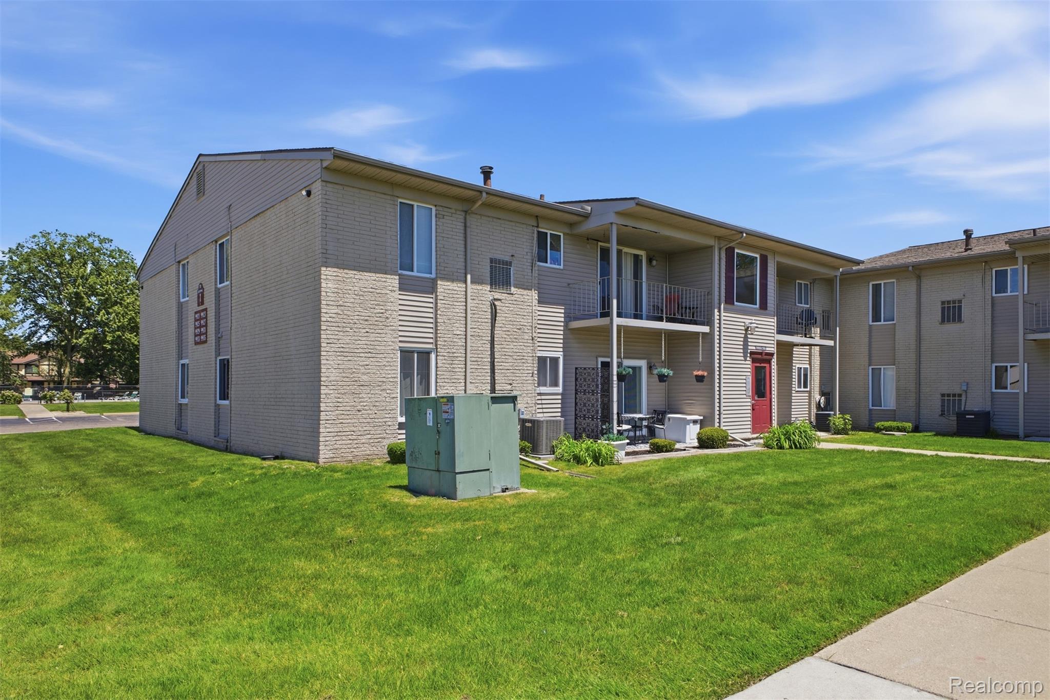 9921 Allen Pointe Drive 4