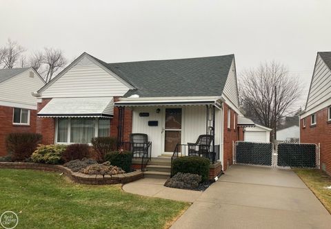 23051 Saxony Street Eastpointe City MI 48021